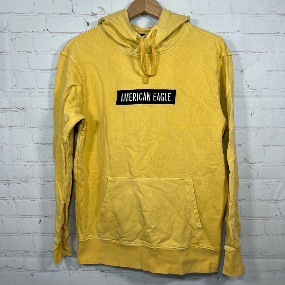 American Eagle Sweatshirt Mens Small Yellow Pullover Hoodie Embroidered
